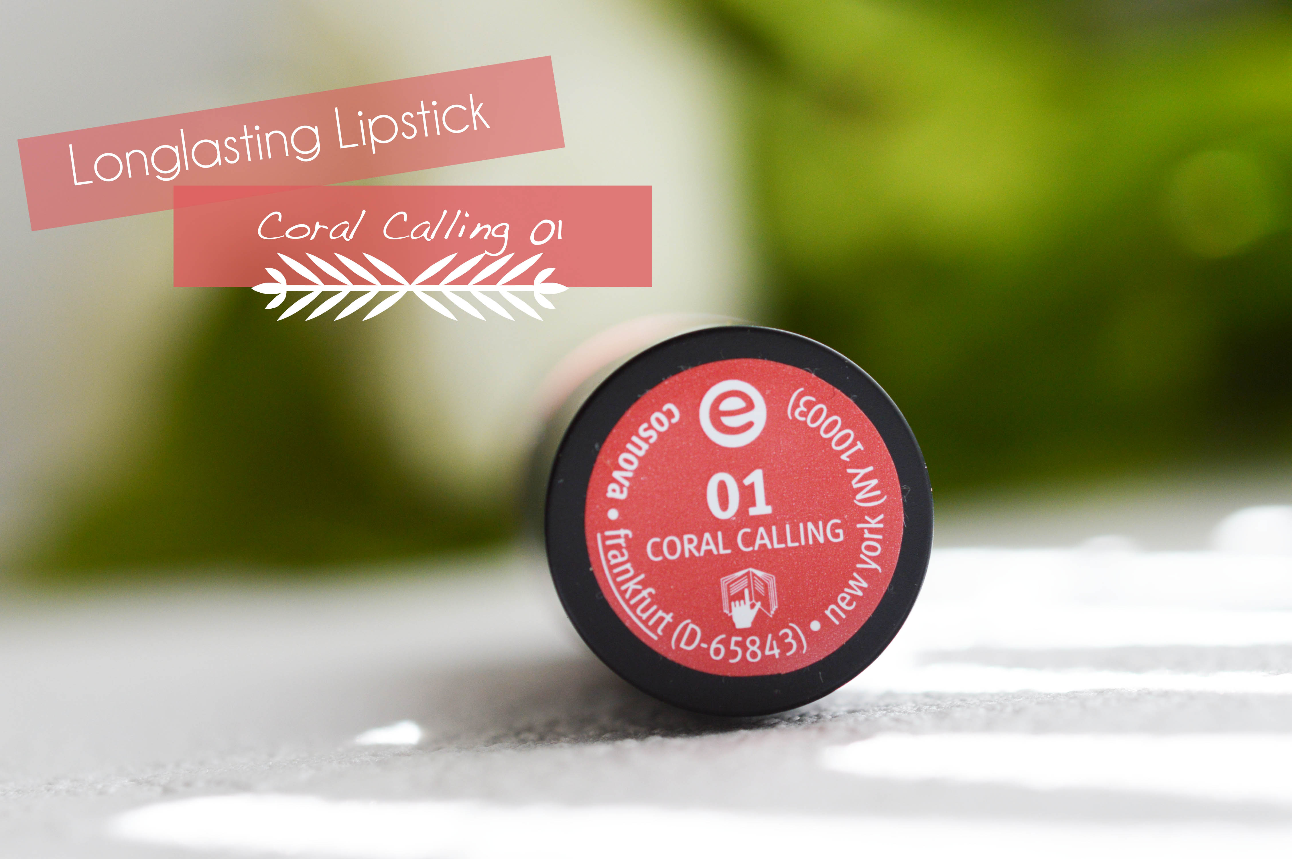 ALITTLEB_BLOG_BEAUTE_ESSENCE_LA_MARQUE_QUIL_FAUT_ENVIER_A_NOS_COPINES_FRONTALIERES_LONGLASTING_LIPSTICK_CORAL_CALLING