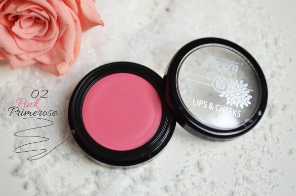 ALITTLEB-blog-beauté-Lavera-Lips-and-cheeks-quand-maquillage-rime-avec-naturel-rouge-a-lèvres-blush-pink-primerose-02-packaging