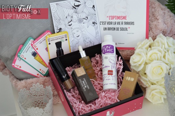 ALITTLEB_BLOG_BEAUTE_BIOTYFULL_BOX_LA_DERNIERE_NEE_DES_BOXS_BEAUTE_AU_BANS_DESSAI_LES_PRODUITS_FULL_SIZE_LOPTIMISME_BOX_SEPTEMBRE_CONTENU